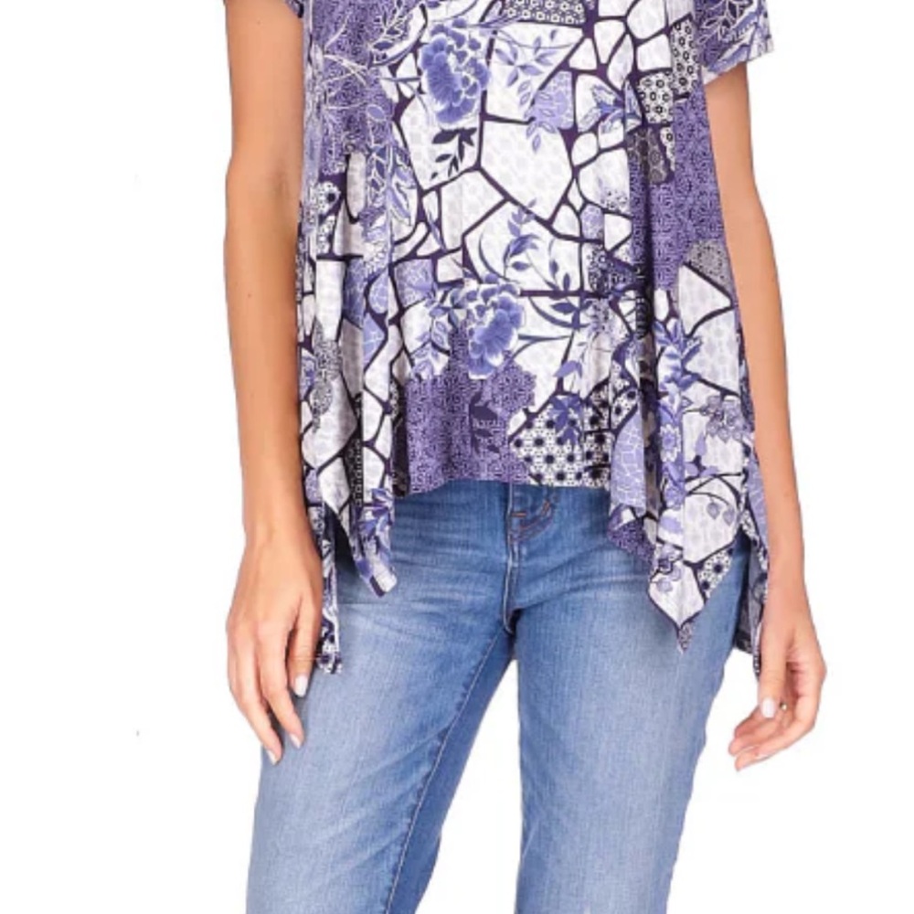 Johnny Was the Janie favorite drape tunic in moonlight Glads print
